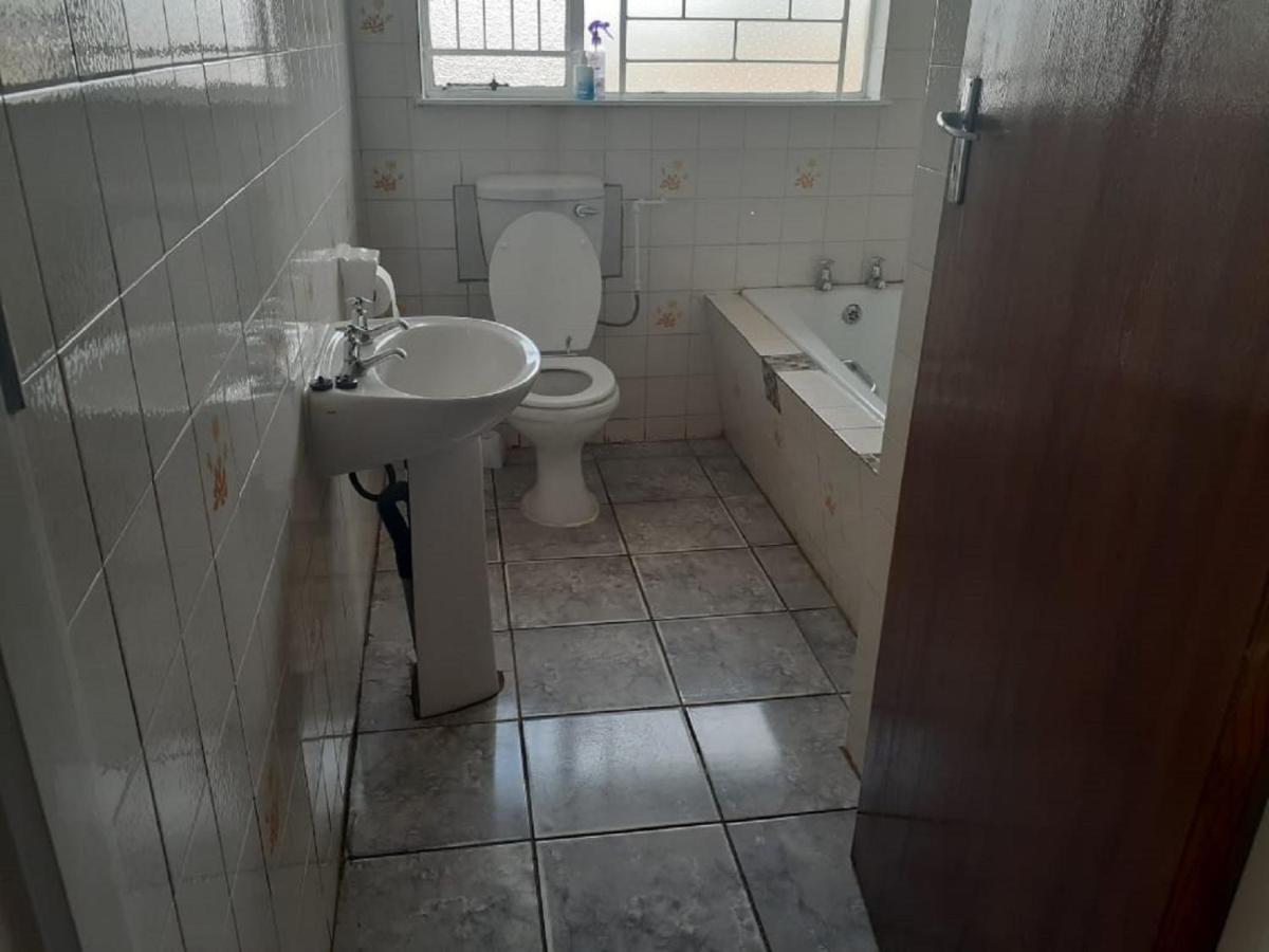 New Lodge Bloemfontein Exteriér fotografie