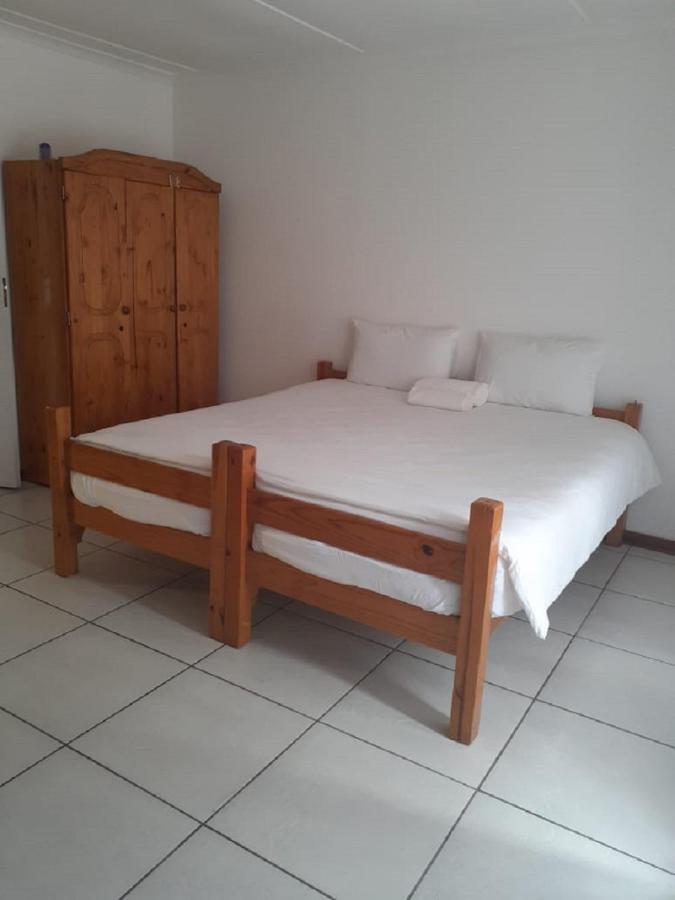 New Lodge Bloemfontein Exteriér fotografie